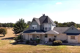 913 Co Rd 220, Florence, TX 76527 - Photo 1