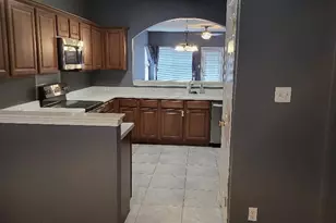 120 Almquist St, Hutto, TX 78634 - Photo 3