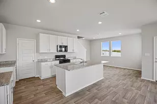 108 Cider Crk Dr, Elgin, TX 78621 - Photo 7