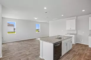 108 Cider Crk Dr, Elgin, TX 78621 - Photo 11