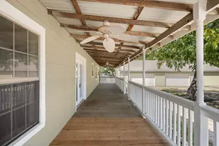 808 N Water St, Burnet, TX 78611 - Photo 5