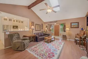 106 Freedom Dr, Wimberley, TX 78676 - Photo 5