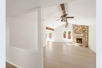 4713 Trail Crest Circle, Austin, TX 78735 - Photo 5