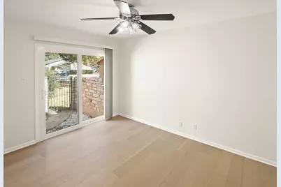 4713 Trail Crest Circle, Austin, TX 78735 - Photo 19