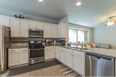 352 South Brook Drive, Leander, TX 78641 - Photo 7