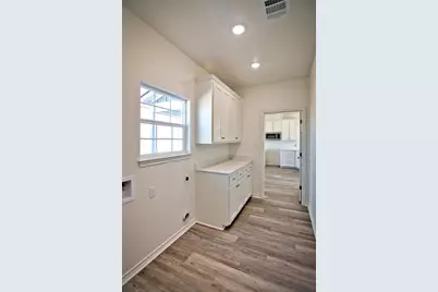 2001 Sunflower Row, Coupland, TX 78615 - Photo 15