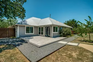 190 Young Ranch Rd, Georgetown, TX 78633 - Photo 25
