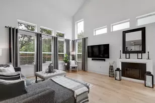 9710 Tanglemede St, Austin, TX 78748 - Photo 7