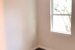 6918 Providence Ave, Austin, TX 78752 - Photo 7