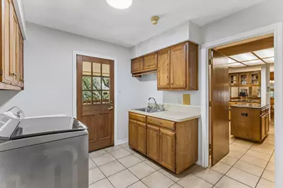 10806 Wintergreen Hill, Austin, TX 78750 - Photo 17