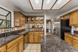 10806 Wintergreen Hill, Austin, TX 78750 - Photo 15