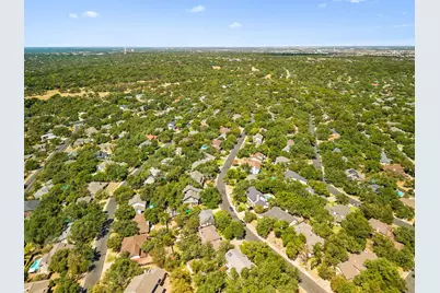 10806 Wintergreen Hill, Austin, TX 78750 - Photo 35