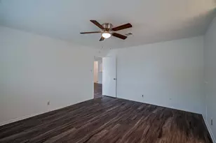 520 Buffalo Pass, Round Rock, TX 78681 - Photo 9