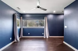 5928 Lux St, Austin, TX 78721 - Photo 11