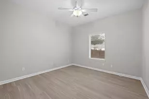 9804 Parliament House Rd, Austin, TX 78729 - Photo 23