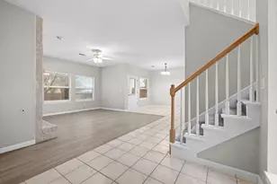 9804 Parliament House Rd, Austin, TX 78729 - Photo 7