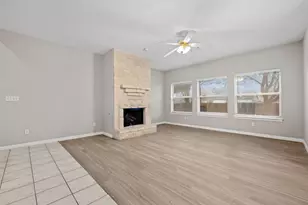 9804 Parliament House Rd, Austin, TX 78729 - Photo 5