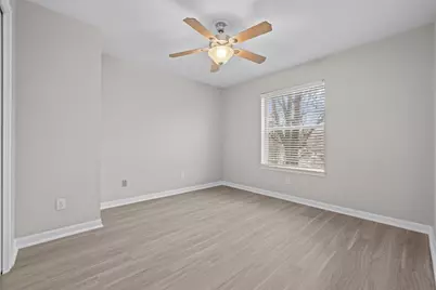 9804 Parliament House Road #B, Austin, TX 78729 - Photo 25