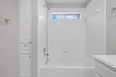 9804 Parliament House Road #B, Austin, TX 78729 - Photo 21