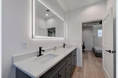 2220 Yellow Jacket Lane #1, Austin, TX 78741 - Photo 13