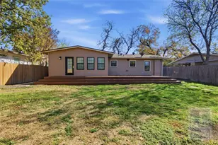 8324 Burrell Dr, Austin, TX 78757 - Photo 29