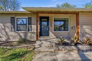 8324 Burrell Dr, Austin, TX 78757 - Photo 33