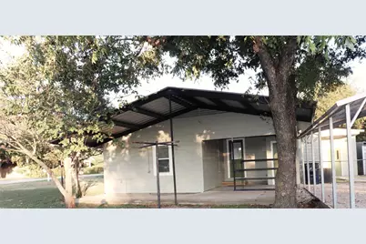 352 W Vaughan Street, Bertram, TX 78605 - Photo 3