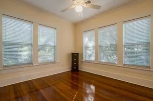 1159 Navasota St, Austin, TX 78702 - Photo 9