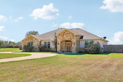 106 Eland Avenue, Bastrop, TX 78602 - Photo 5