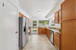 602 Old Stone Rd, Austin, TX 78745 - Photo 9