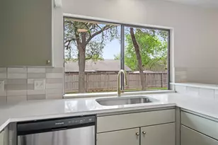 6501 Boleynwood Dr, Austin, TX 78745 - Photo 11