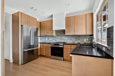 6607 Lost Horizon Drive, Austin, TX 78759 - Photo 11