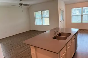 6917 Colorado Bluffs Rd, Austin, TX 78744 - Photo 5