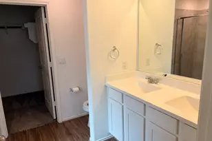 6917 Colorado Bluffs Rd, Austin, TX 78744 - Photo 7
