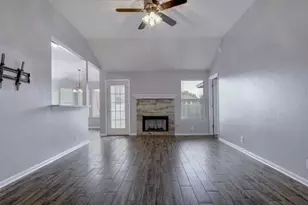 351 Zebra Dr, Kyle, TX 78640 - Photo 3