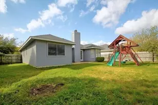 351 Zebra Dr, Kyle, TX 78640 - Photo 15