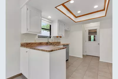 9002 Bubbling Springs Trail, Austin, TX 78729 - Photo 17