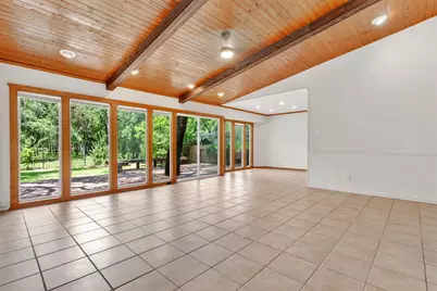 9002 Bubbling Springs Trail, Austin, TX 78729 - Photo 9