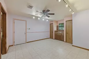 21404 Martin Ln, Pflugerville, TX 78660 - Photo 11