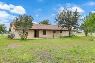 21404 Martin Ln, Pflugerville, TX 78660 - Photo 1