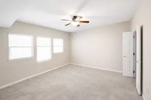 808 W 29th St, Austin, TX 78705 - Photo 7