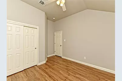 10009 Buffalo Lake Lane, Austin, TX 78747 - Photo 15