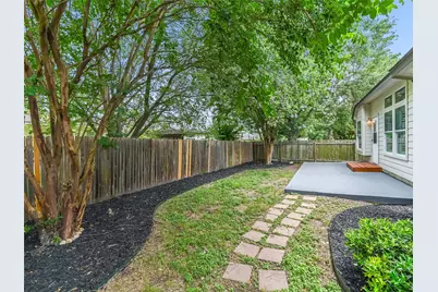 10009 Buffalo Lake Lane, Austin, TX 78747 - Photo 33
