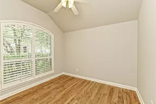 10009 Buffalo Lake Ln, Austin, TX 78747 - Photo 27