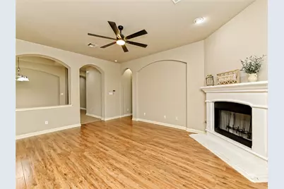 10009 Buffalo Lake Lane, Austin, TX 78747 - Photo 7
