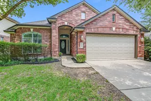 10009 Buffalo Lake Ln, Austin, TX 78747 - Photo 3
