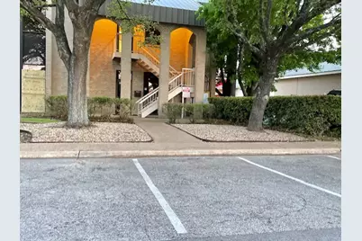 10816 Crown Colony Drive, Austin, TX 78747 - Photo 7