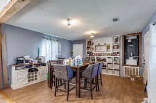 738 Tank Ln, Kingsland, TX 78639 - Photo 5