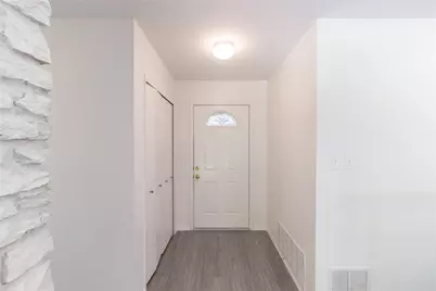 906 Red Cliff Drive, Austin, TX 78758 - Photo 3