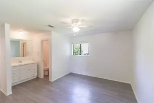 906 Red Cliff Dr, Austin, TX 78758 - Photo 13